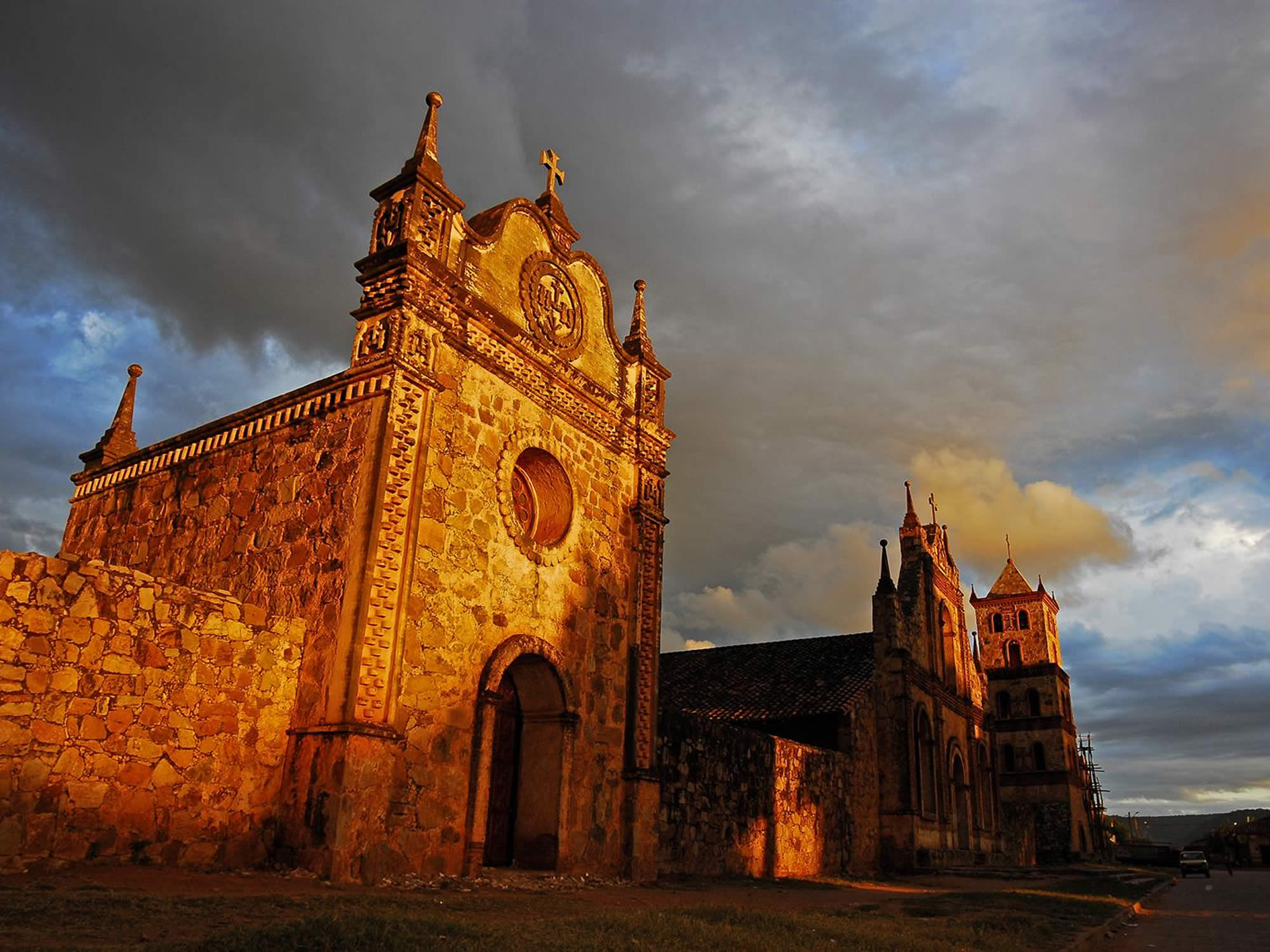 Home santa cruz tourist a